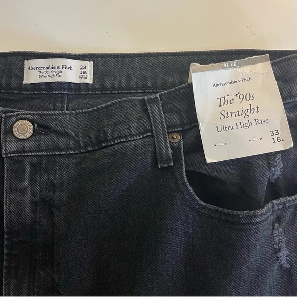 Abercrombie & Fitch Ultra High Rise The 90s Straight Black Ripped Jeans - Picture 9 of 10